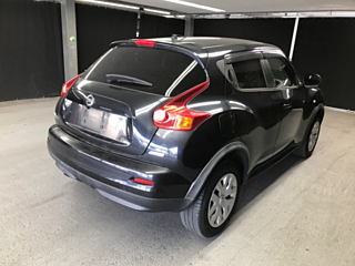 NISSAN JUKE 2012