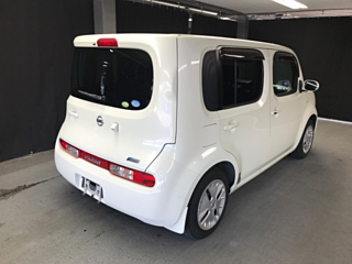 NISSAN CUBE 2011