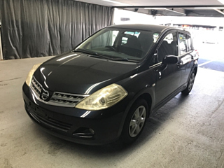 NISSAN TIIDA 2012