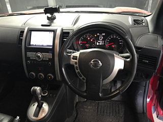 NISSAN X-TRAIL 2010