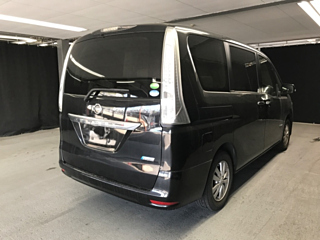 NISSAN SERENA 2014