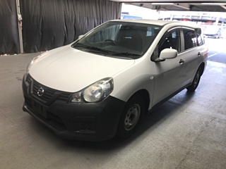 NISSAN AD 2020