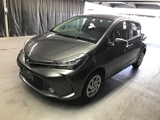 TOYOTA VITZ 2014