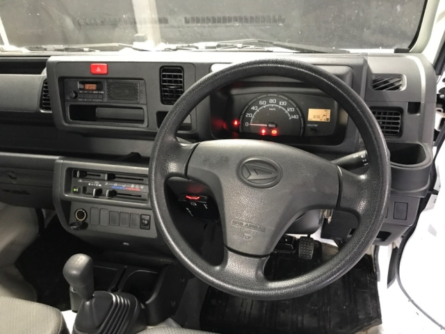 DAIHATSU HIJET TRUCK 2015