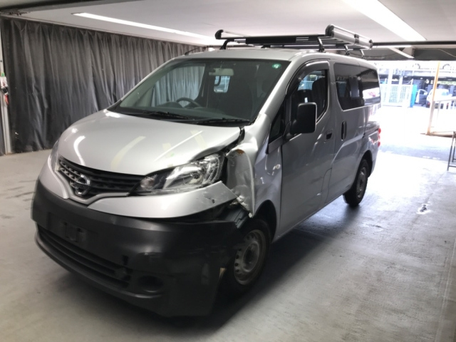 NISSAN NV200 2019