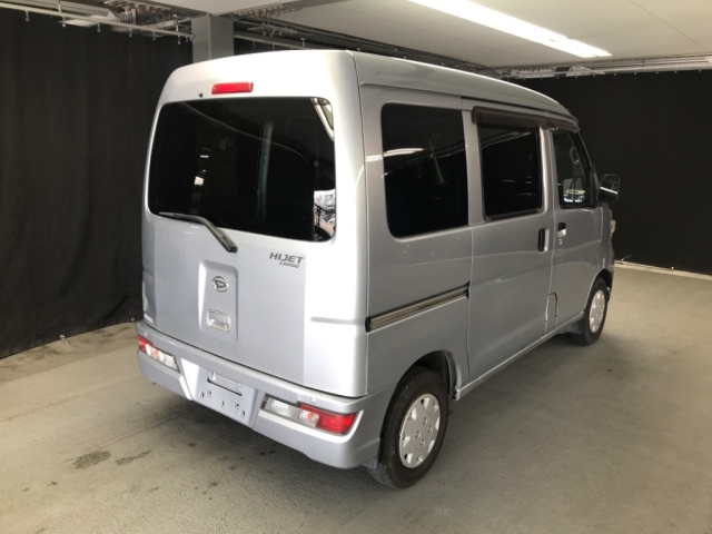 DAIHATSU HIJET VAN 2018