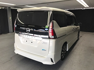 NISSAN SERENA 2018