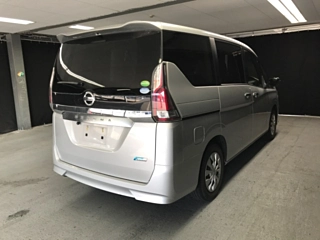 NISSAN SERENA 2018