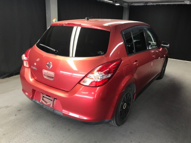 NISSAN TIIDA 2009