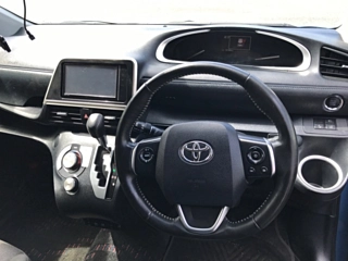 TOYOTA SIENTA 2021