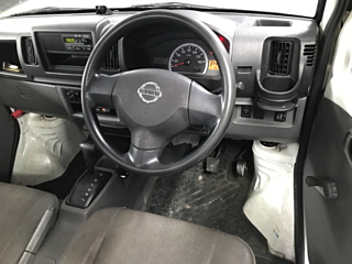 NISSAN CLIPPER TRUCK 2011