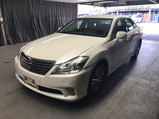 TOYOTA CROWN 2012