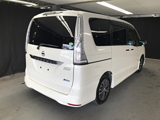 NISSAN SERENA 2015