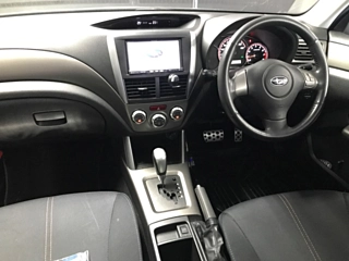 SUBARU FORESTER 2010
