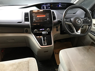 NISSAN SERENA 2018