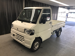 MITSUBISHI MINICAB TRUCK 2012