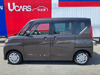 NISSAN ROOX 2021