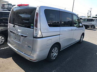 NISSAN SERENA 2012