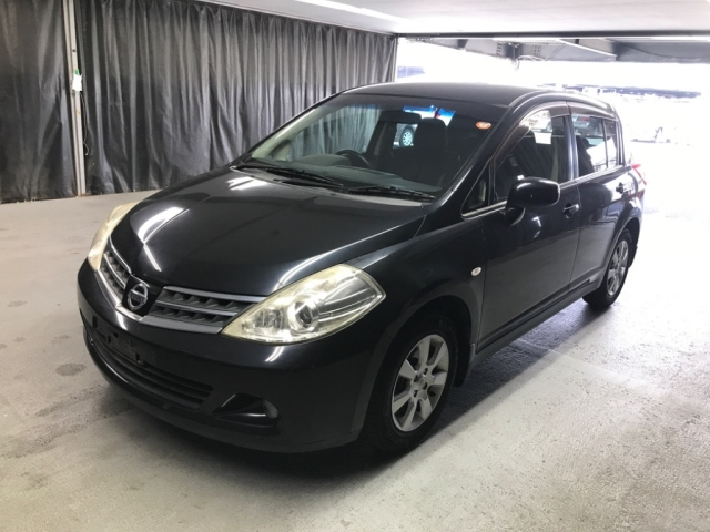 NISSAN TIIDA 2009