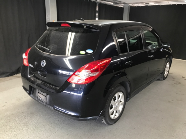 NISSAN TIIDA 2009
