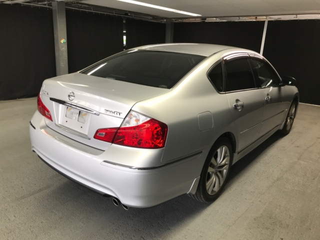NISSAN FUGA 2008