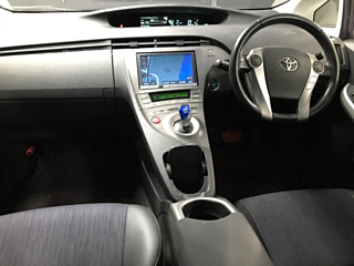 TOYOTA PRIUS 2012