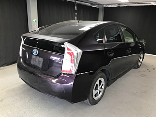 TOYOTA PRIUS 2012