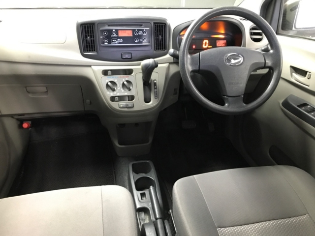 DAIHATSU MIRA E S 2016