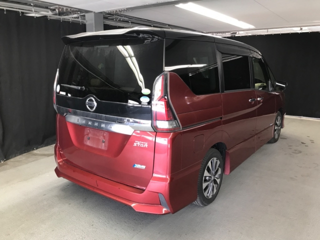 NISSAN SERENA 2018