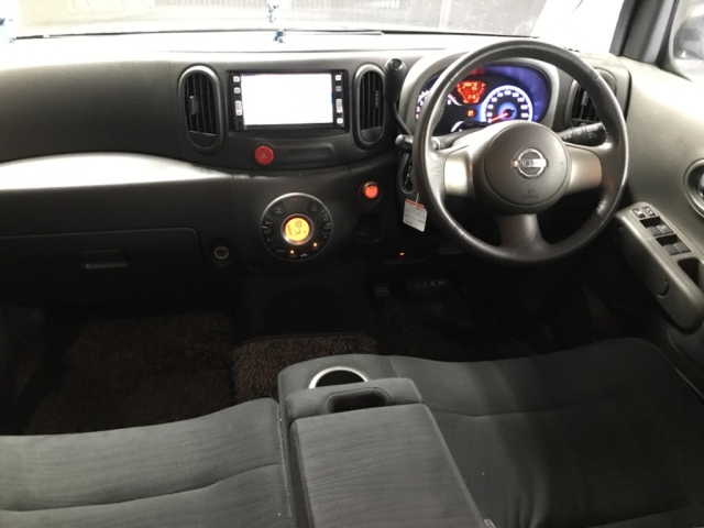 NISSAN CUBE 2009