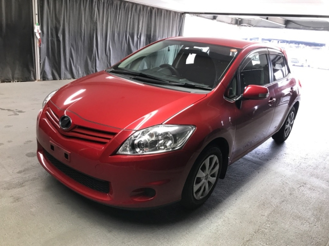 TOYOTA AURIS 2011