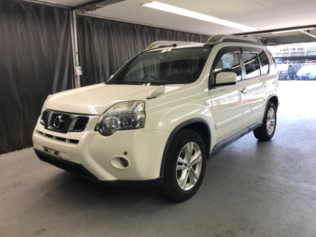 NISSAN X-TRAIL 2012