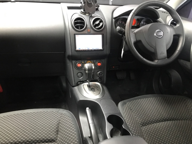 NISSAN DUALIS 2008