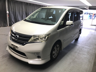 NISSAN SERENA 2013