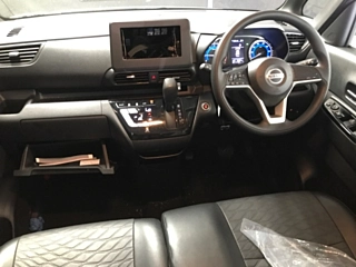 NISSAN ROOX 2022