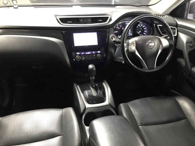 NISSAN X-TRAIL 2016