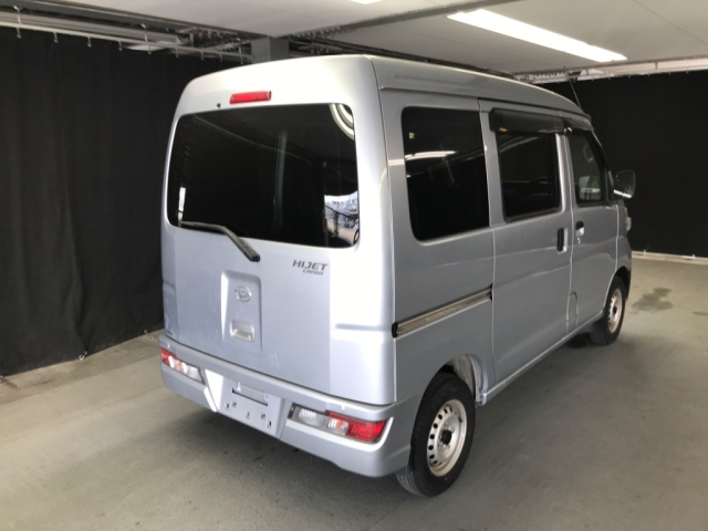 DAIHATSU HIJET VAN 2019