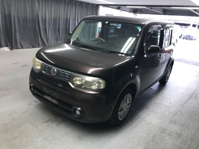 NISSAN CUBE 2010