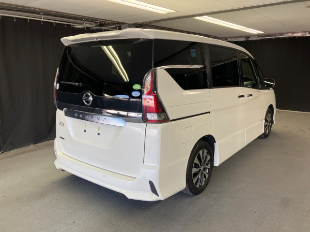 NISSAN SERENA 2018