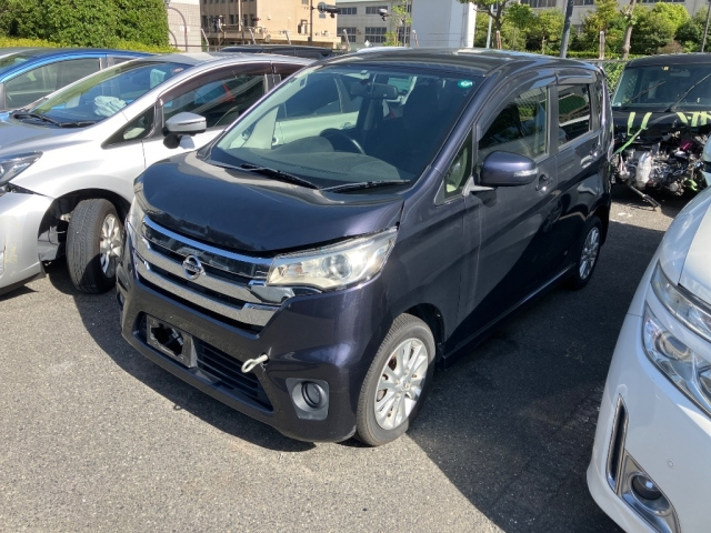 NISSAN DAYZ 2014
