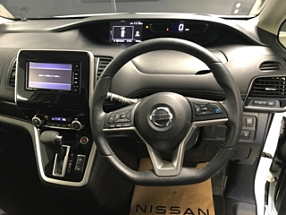 NISSAN SERENA 2016