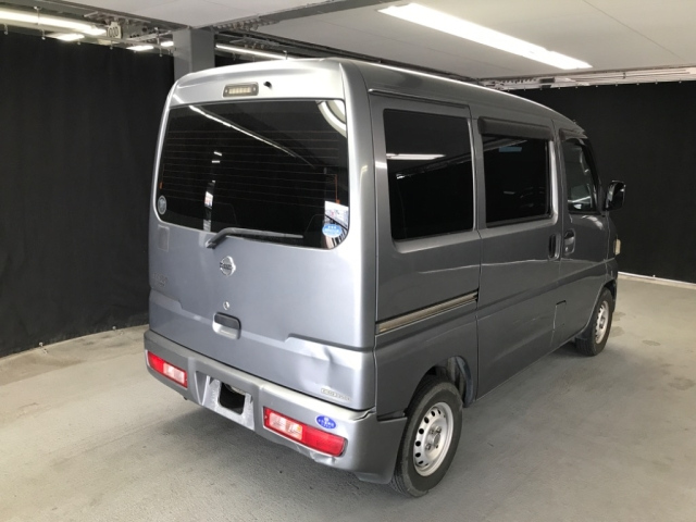 NISSAN CLIPPER VAN 2013