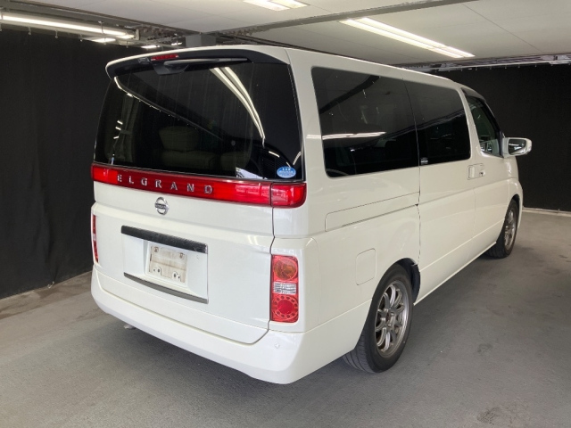 NISSAN ELGRAND 2008
