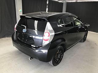 TOYOTA AQUA 2013