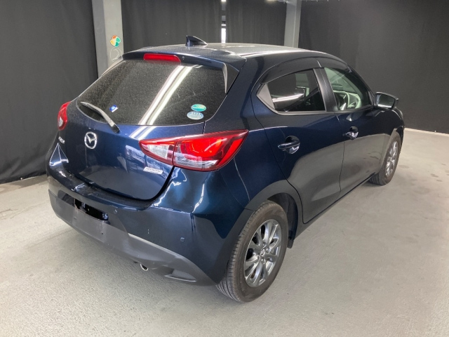 MAZDA DEMIO 2018