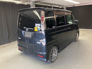 NISSAN ROOX 2010
