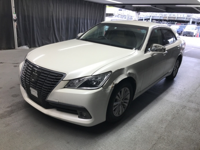 TOYOTA CROWN 2014