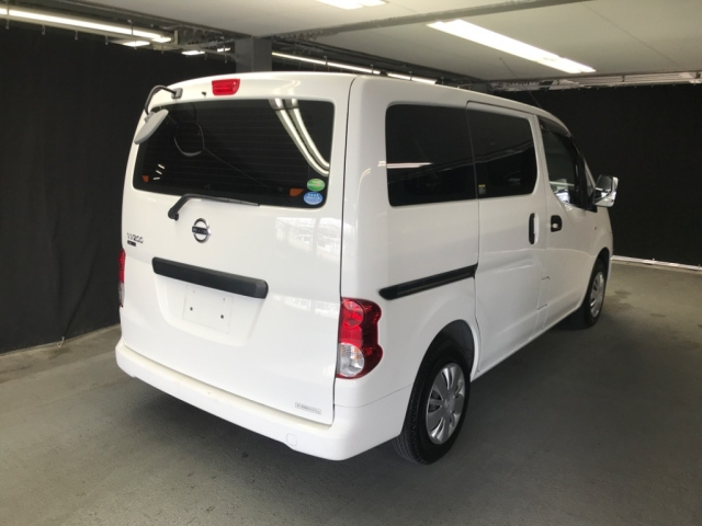 NISSAN NV200 2014