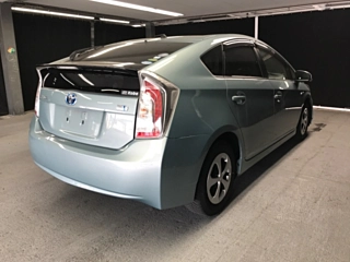TOYOTA PRIUS 2015