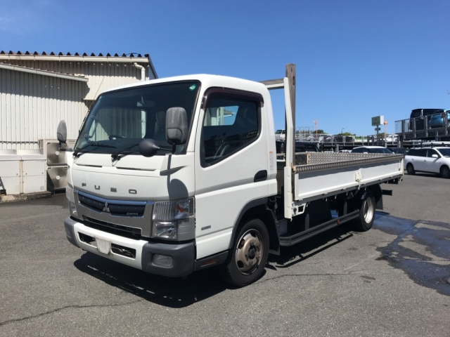 MITSUBISHI CANTER 2018
